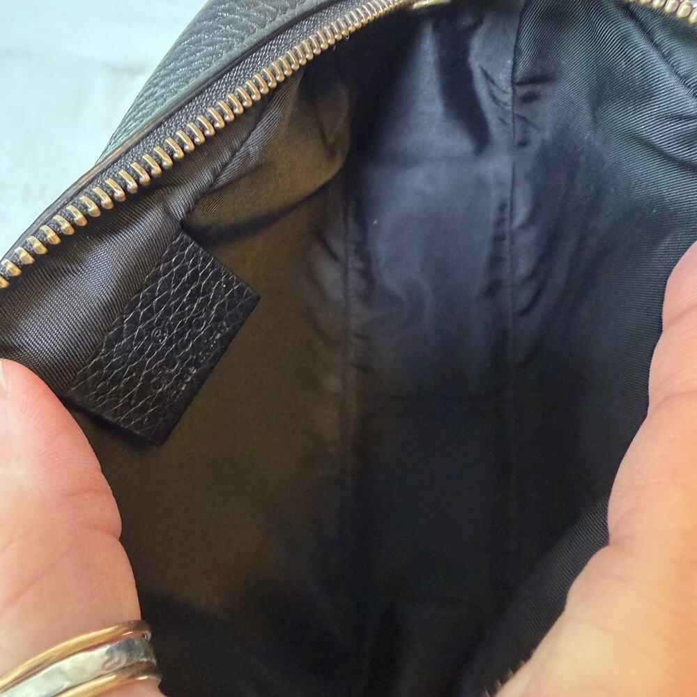 Gucci Small Soho Flap Crossbody in Black Pebbled Calf Leather — EUC + COA - Picture 7 of 11